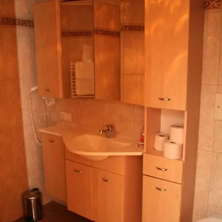 Hotel Edelweiss Fuegen